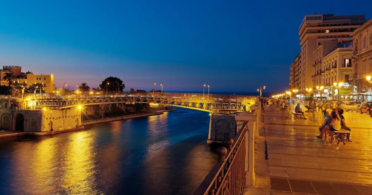 Bed and Breakfast La Grande Bellezza Taranto Exterior foto